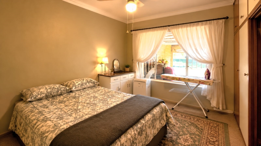 3 Bedroom Property for Sale in Ifafi North West
